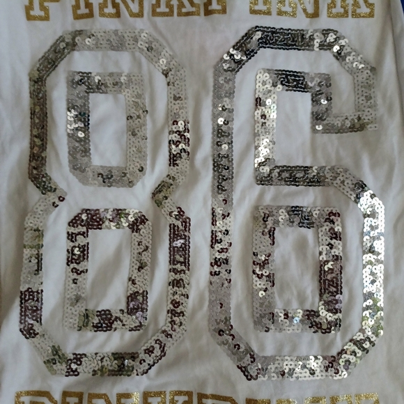 RARE HTF VS PINK LG SHIRT 2018, MED LEGGINGS GORGEOUS OUTFIT - Picture 14 of 16